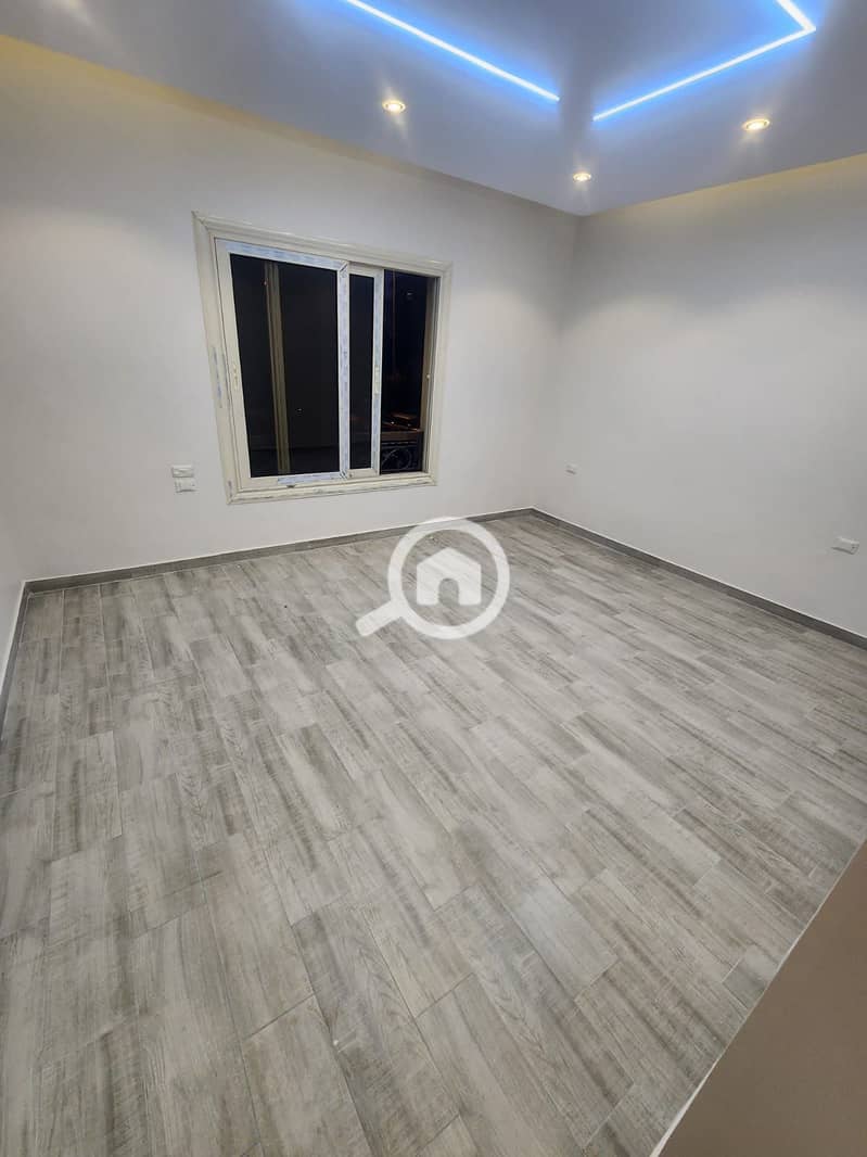 8 WhatsApp Image 2026-01-11 at 1.08. 18 AM (1). jpeg