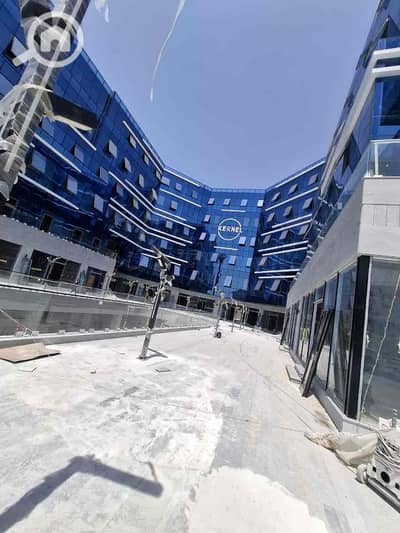 Retail for Sale in New Cairo, Cairo - ce703b6e-e1d9-4b85-a8cc-116f6198778d. jpg