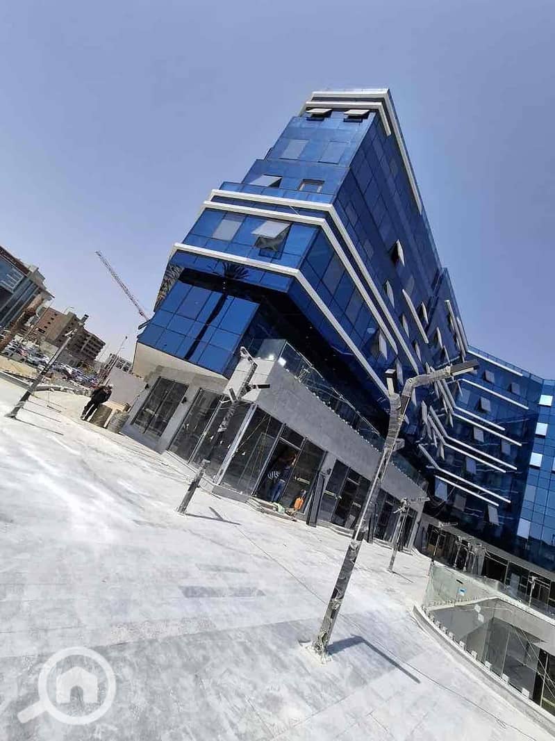 2 1ea72cd3-875a-41a9-9437-f4754b8fd085. jpg