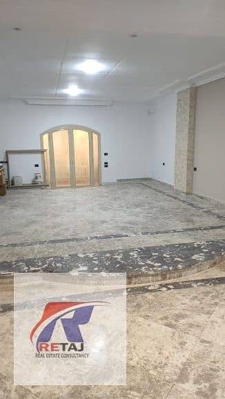 2 2efe4374-680b-4cba-8dbf-8f2c4321293b. jpg