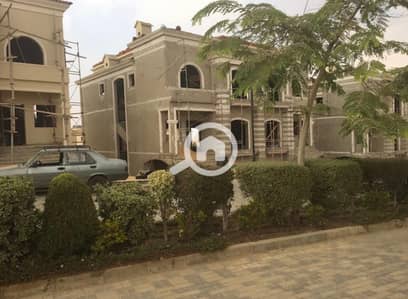 فیلا 7 غرف نوم للبيع في القاهرة الجديدة، القاهرة - WhatsApp Image 2025-12-30 at 12.01. 01 PM (2). jpeg