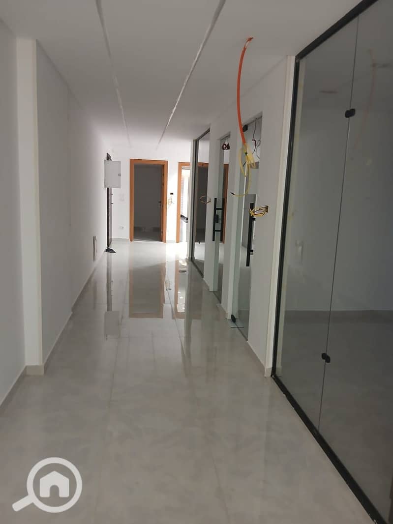 5 WhatsApp Image 2026-01-11 at 10.12. 20 AM (1). jpeg