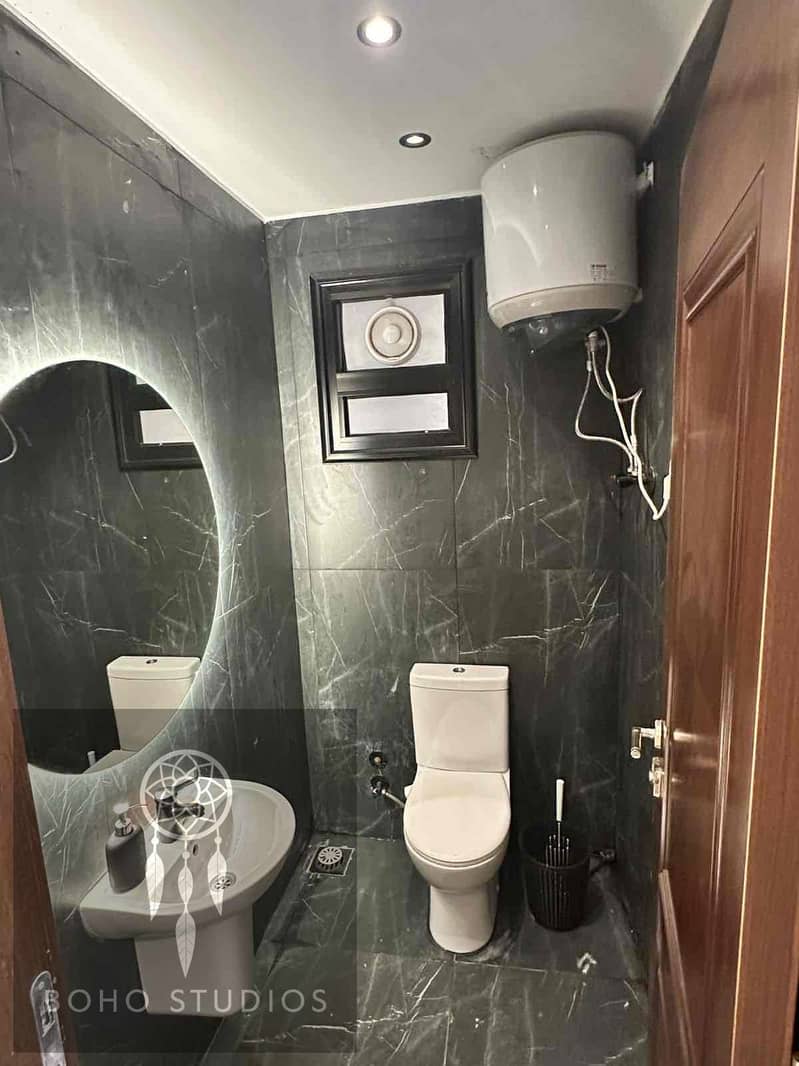 7 14877f5e-40fe-4720-8bd2-3d5f90763426. jpg