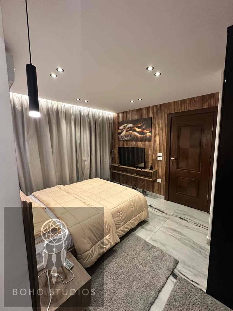 8 d7bb4351-7fae-4e57-b15a-0d902e68f9a3. jpg