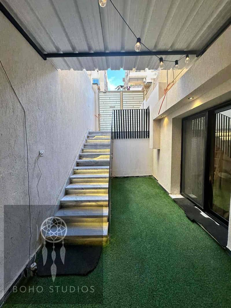 11 cdc79780-a60c-47d8-8a7c-d2745c1de6a7. jpg