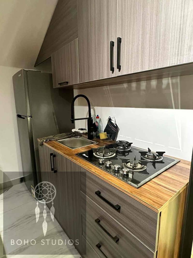 18 b8c3904b-22ec-4725-b467-6a7969bda3be. jpg