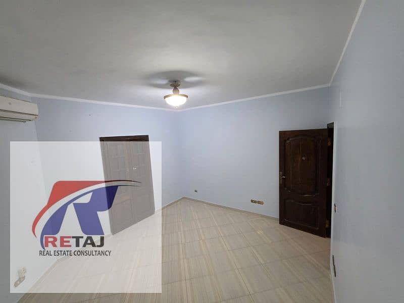 4 b6cc2b78-e866-4916-8946-ec89dacda032. jpg