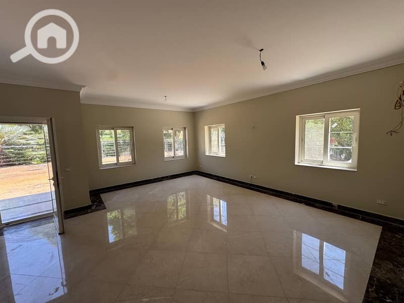 5 98a2ffab-41a3-4e9b-b26f-46bf950158c3. jpeg