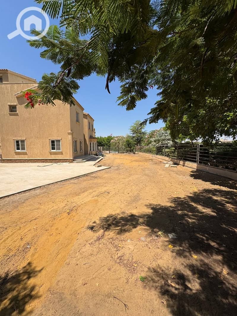 15 9bf4d6fb-cccb-4d25-abc6-38b3088f007a. jpeg