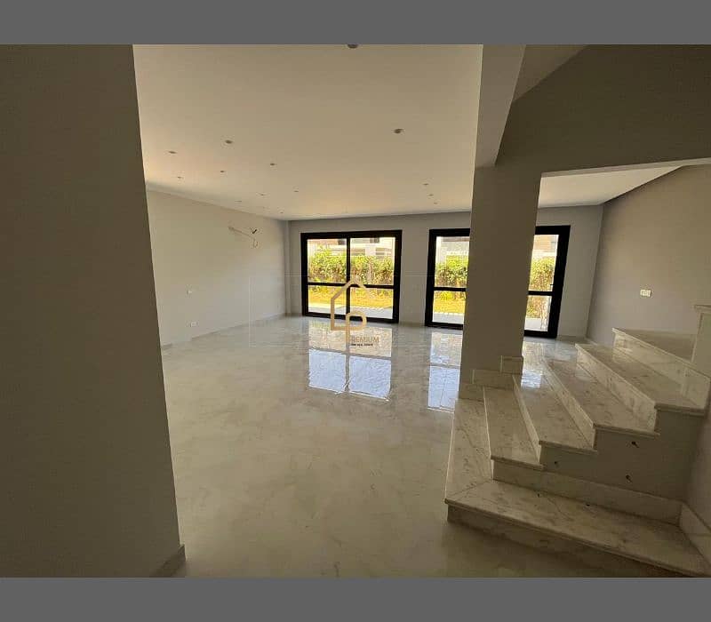 2 WhatsApp Image 2025-12-21 at 2.05. 55 PM (1). jpg