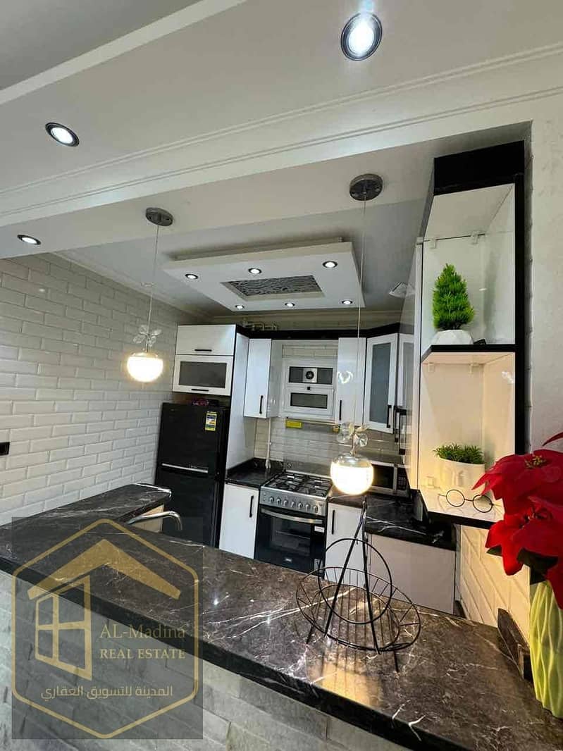 6 5bc5e989-3098-4f47-b558-12a2c984d612. jpg