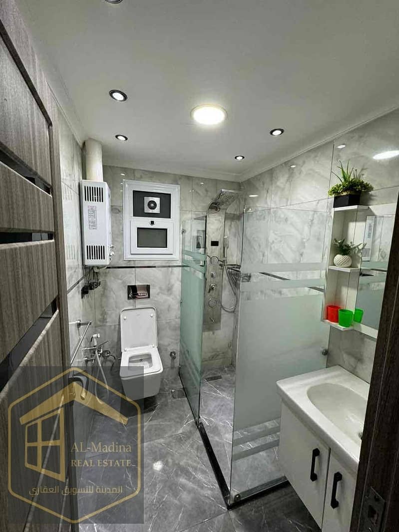 9 d3f06ac8-ef10-4de2-bd28-c7801712cffd. jpg