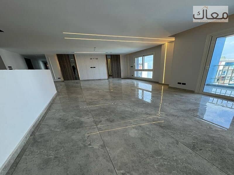 7 WhatsApp Image 2025-10-15 at 6.43. 52 PM (3). jpeg