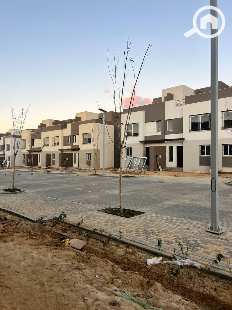 2 WhatsApp Image 2026-01-11 at 10.59. 38 AM (1). jpeg