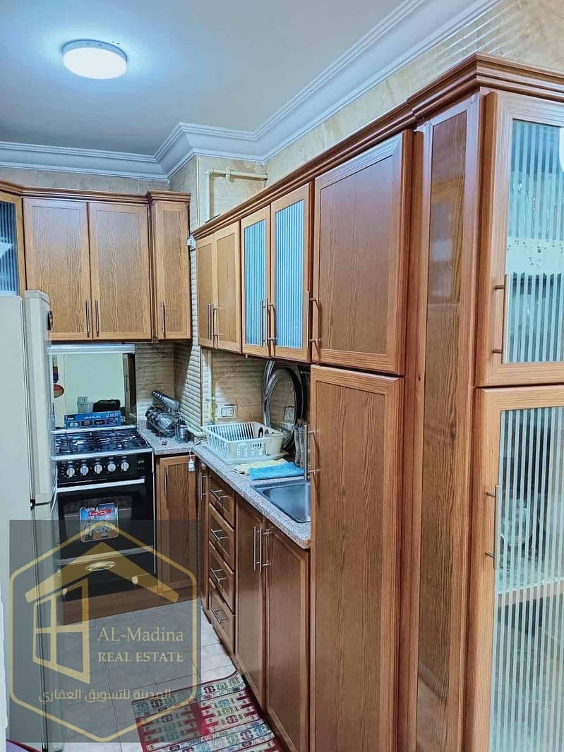 6 75980eed-2a95-4078-b4b9-f837e6c148ed. jpg