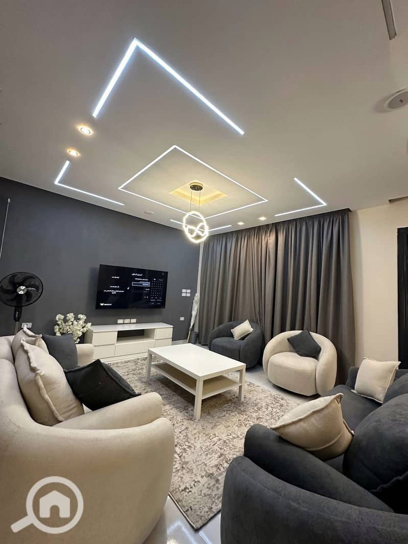 8 579925712_4387793674831463_6549408062587067138_n (1). jpg