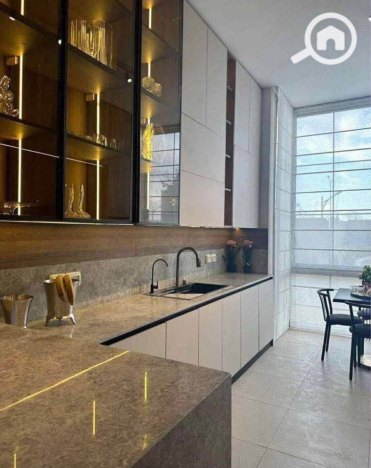 11 580031593_122189375348632495_7681065498587912590_n. jpg