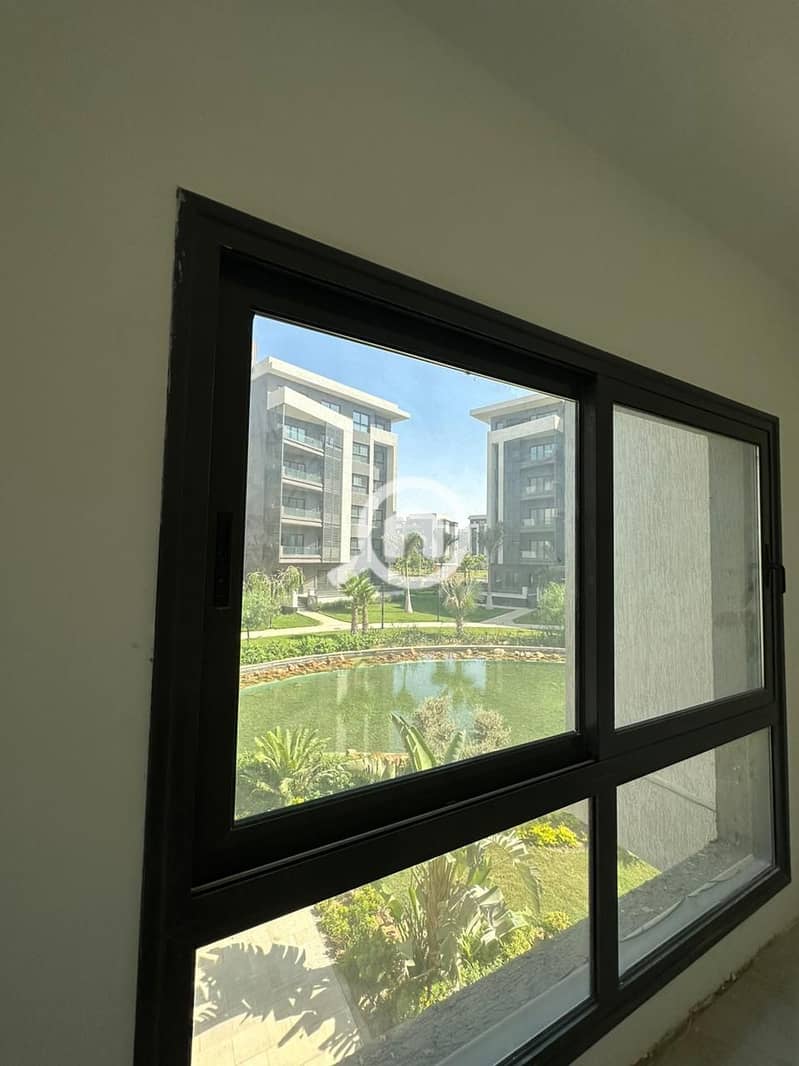 6 ae5880eb-a287-47fb-89a6-f448c43efa7f. jpg