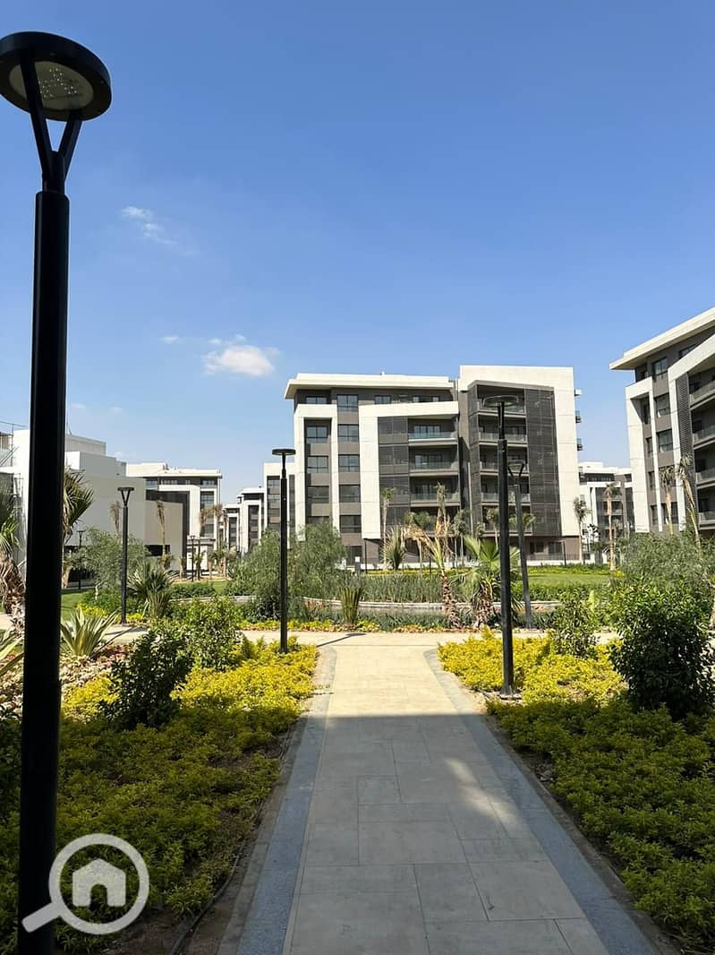 9 3626b39c-430b-4be4-970a-6274e963ccc6. jpg