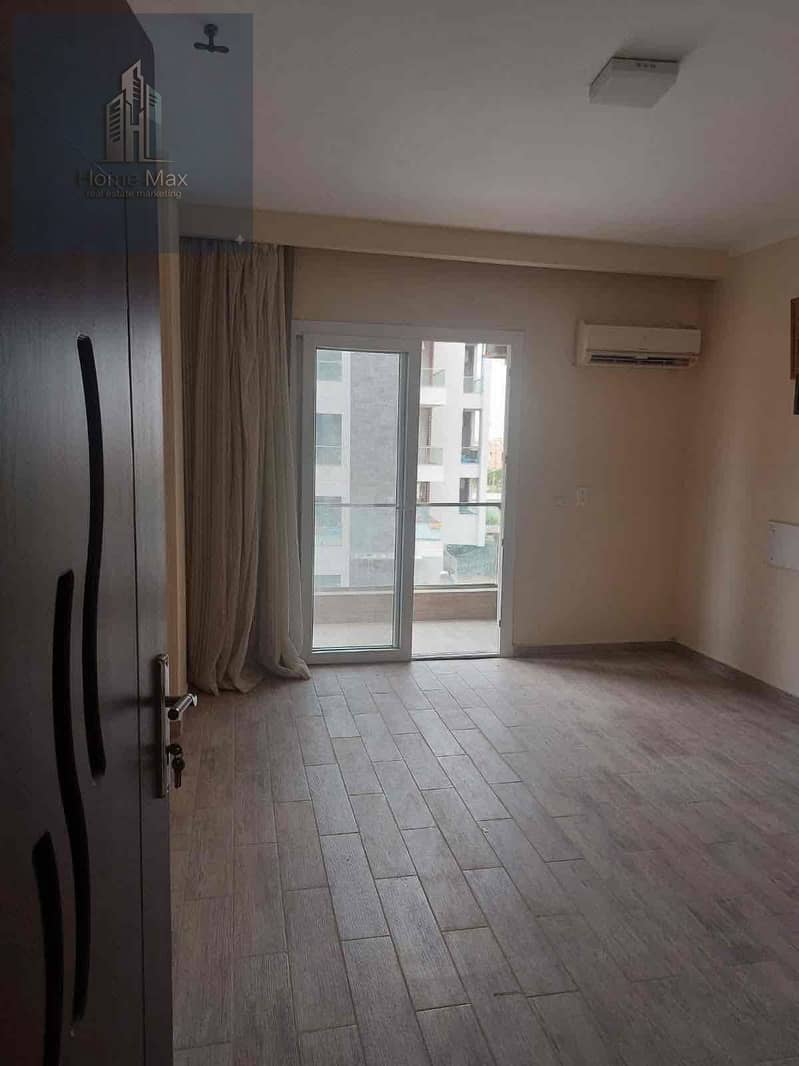 6 babae532-19a8-48fc-b3b3-41eea726de86. jpg