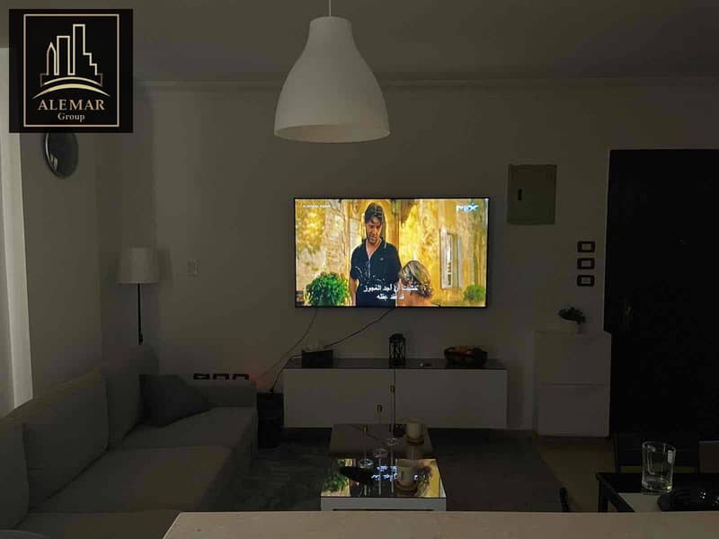 2 636ad433-9c1a-4568-998f-9388d6f7db2d. jpg