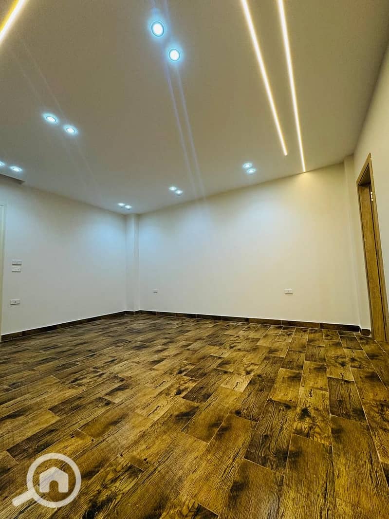 10 133e5381-6f9b-4410-a646-53e50c416acf. jpg