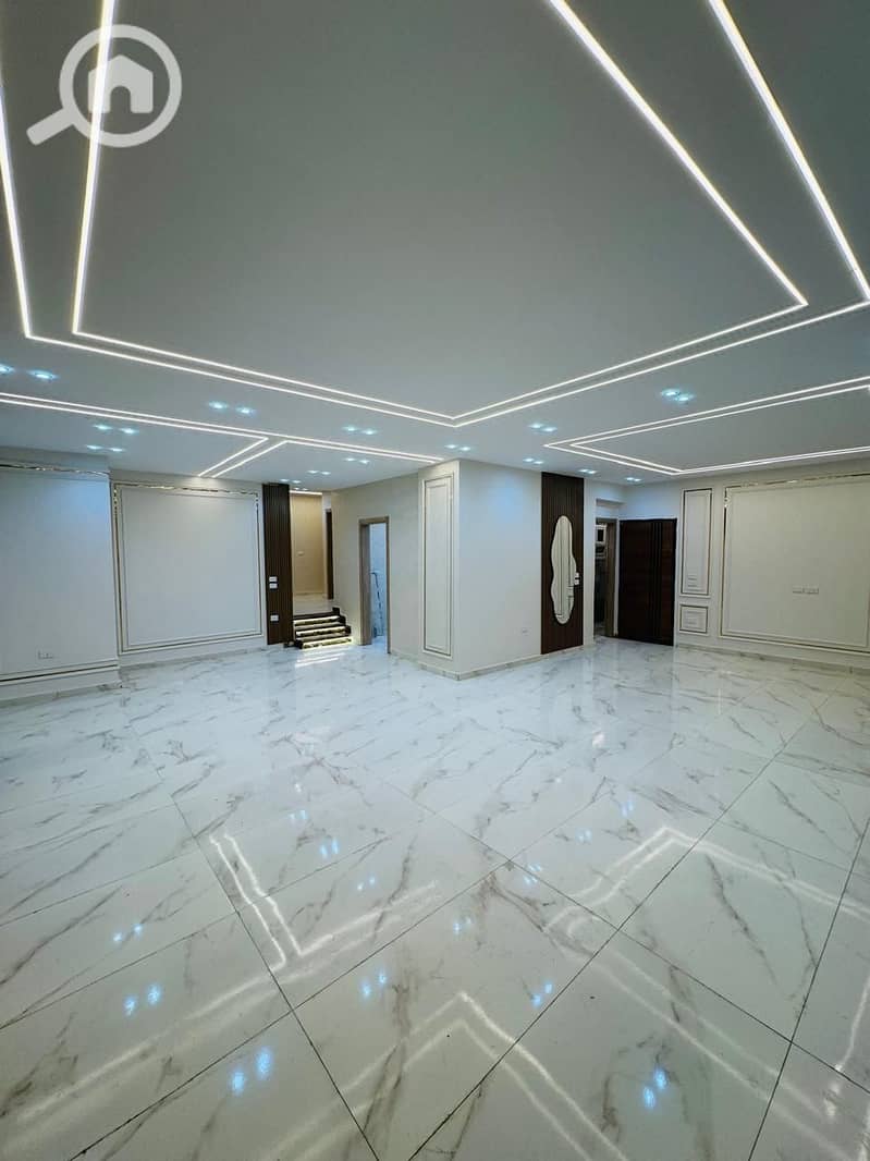 13 c2f90550-a604-4567-9ef1-90da13e5f07c. jpg