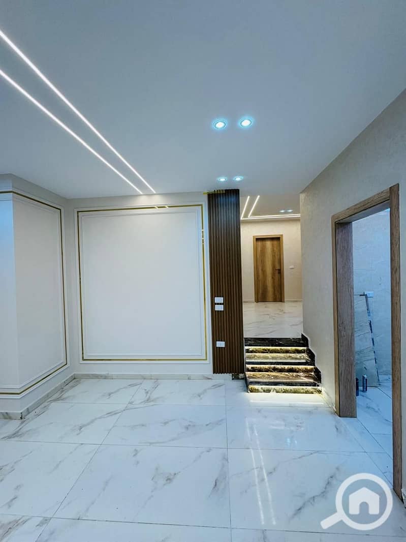 14 cb7a651c-0781-44cb-a5d5-12c6209999c3. jpg