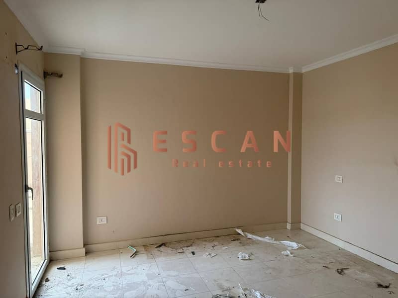 4 WhatsApp Image 2026-01-10 at 12.34. 57 PM (1). jpeg