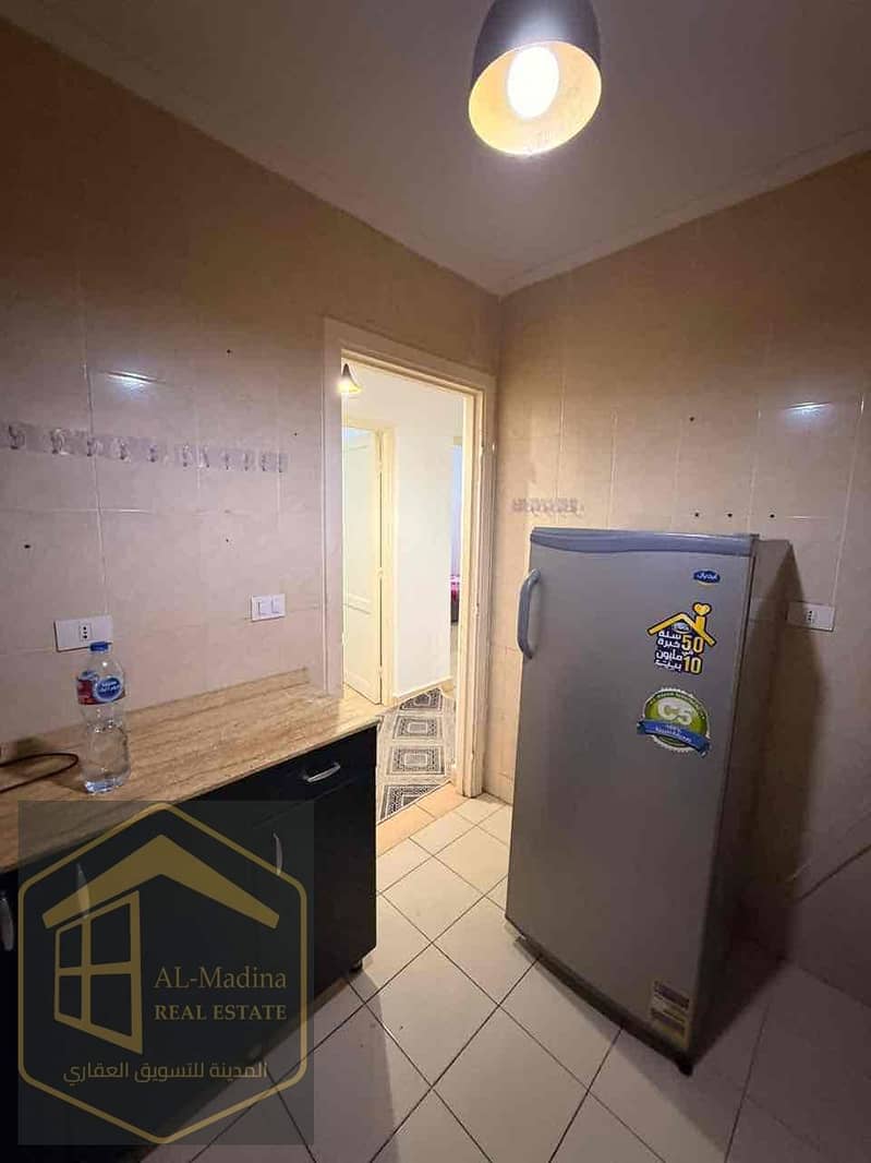 9 f7b69e77-27e3-42f5-bfb2-a7abfdcb9a1e. jpg