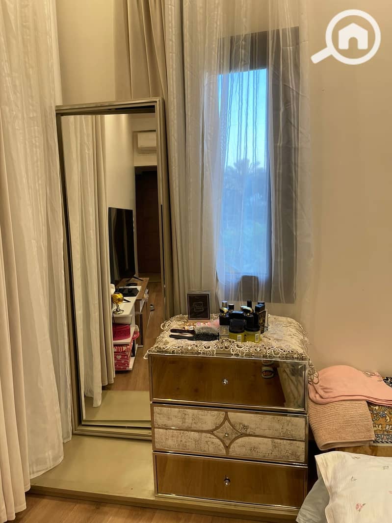 7 7aef9cef-64d8-42a9-8578-b64c446ea171. jpg