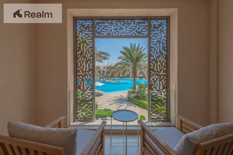 6 587841359_4250065781937424_4745462354378648408_n. jpg