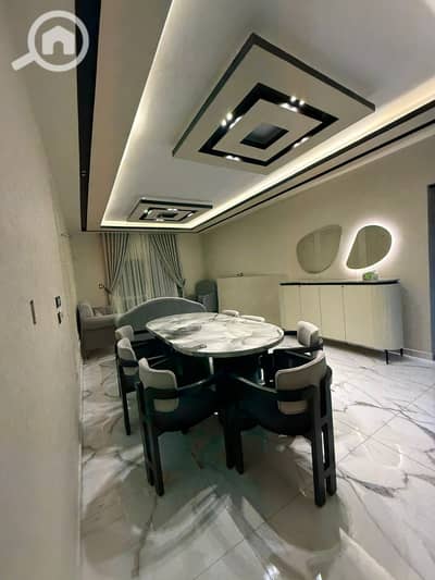 فلیٹ 3 غرف نوم للايجار في الشيخ زايد، الجيزة - WhatsApp Image 2025-12-17 at 4.15. 23 PM (9). jpeg فلیٹ 3 غرف نوم للايجار في الشيخ زايد، الجيزة - WhatsApp Image 2025-12-17 at 4.15. 23 PM (9). jpeg