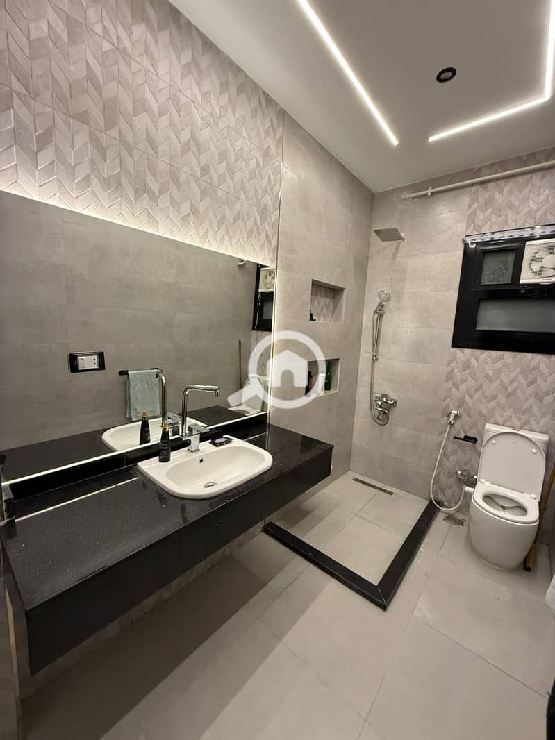 4 WhatsApp Image 2025-12-17 at 4.15. 23 PM (7). jpeg