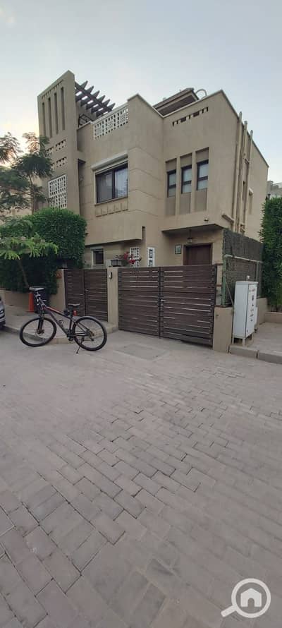 توين هاوس 3 غرف نوم للبيع في 6 أكتوبر، الجيزة - WhatsApp Image 2026-01-10 at 9.58. 25 PM. jpeg