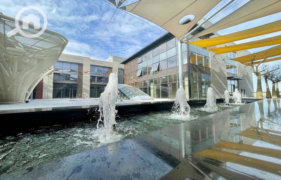 4 WhatsApp Image 2024-12-16 at 10.30. 22 AM_1400x900. jpg