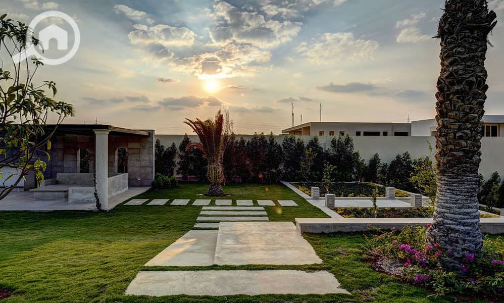 8 a8YQD1c8cKww7bZ5JiS0Lu7hpCjDGd. jpg