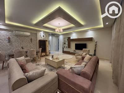 فلیٹ 3 غرف نوم للايجار في القاهرة الجديدة، القاهرة - IMG_6561 (1). JPG