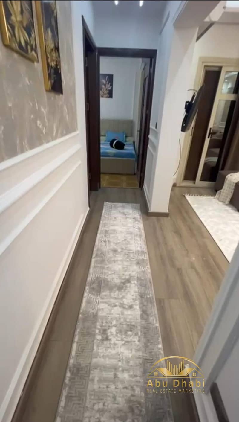 2 3e9265e5-25b2-4326-a45e-23bb6dddc094. jpg