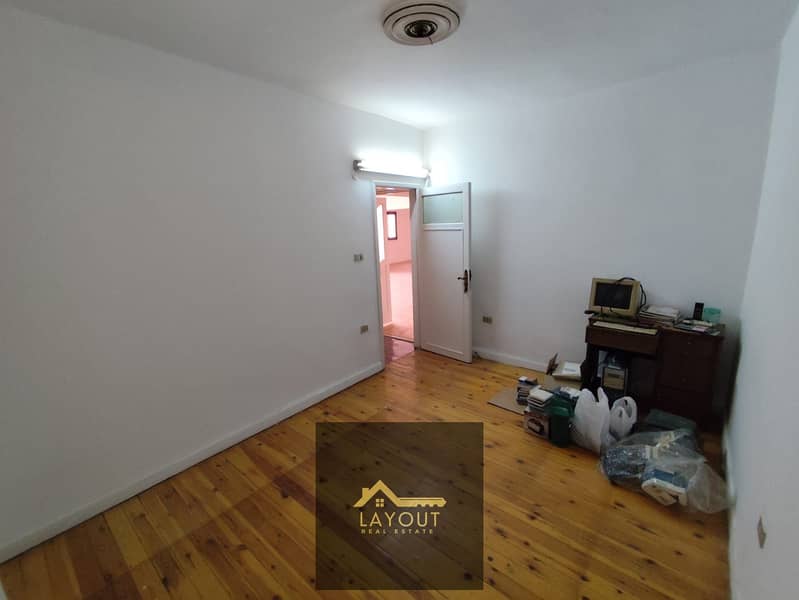 4 9daeeea6-b1a1-48ae-a046-0080f9dbae32. jpg