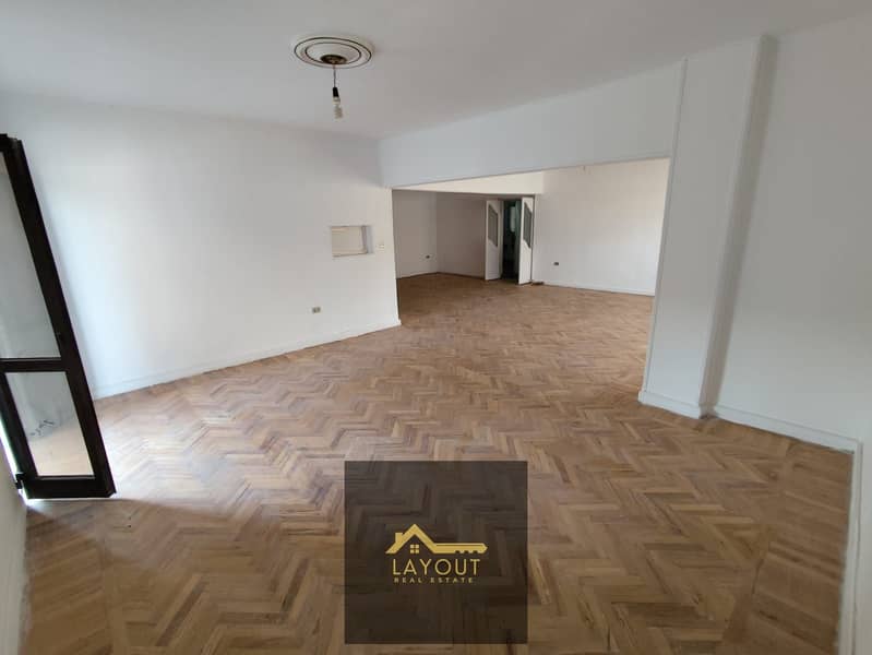 7 f0b9d8ba-ccba-4126-9bcb-aec4a299c210. jpg