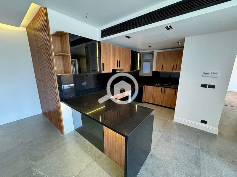 4 518238744_1119135553570872_9103275903022399750_n. jpg