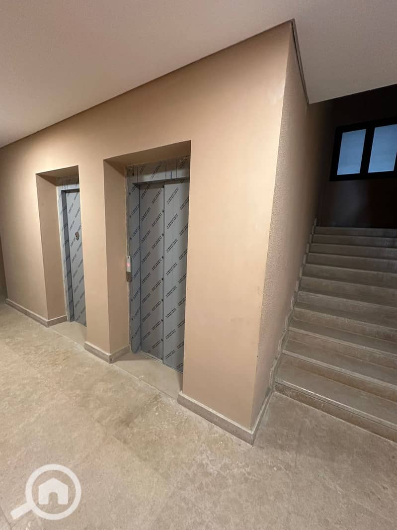 6 WhatsApp Image 2025-02-19 at 12.43. 42_5573fe5d. jpg