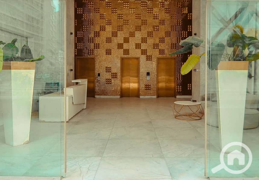 9 one noga                 . jpeg