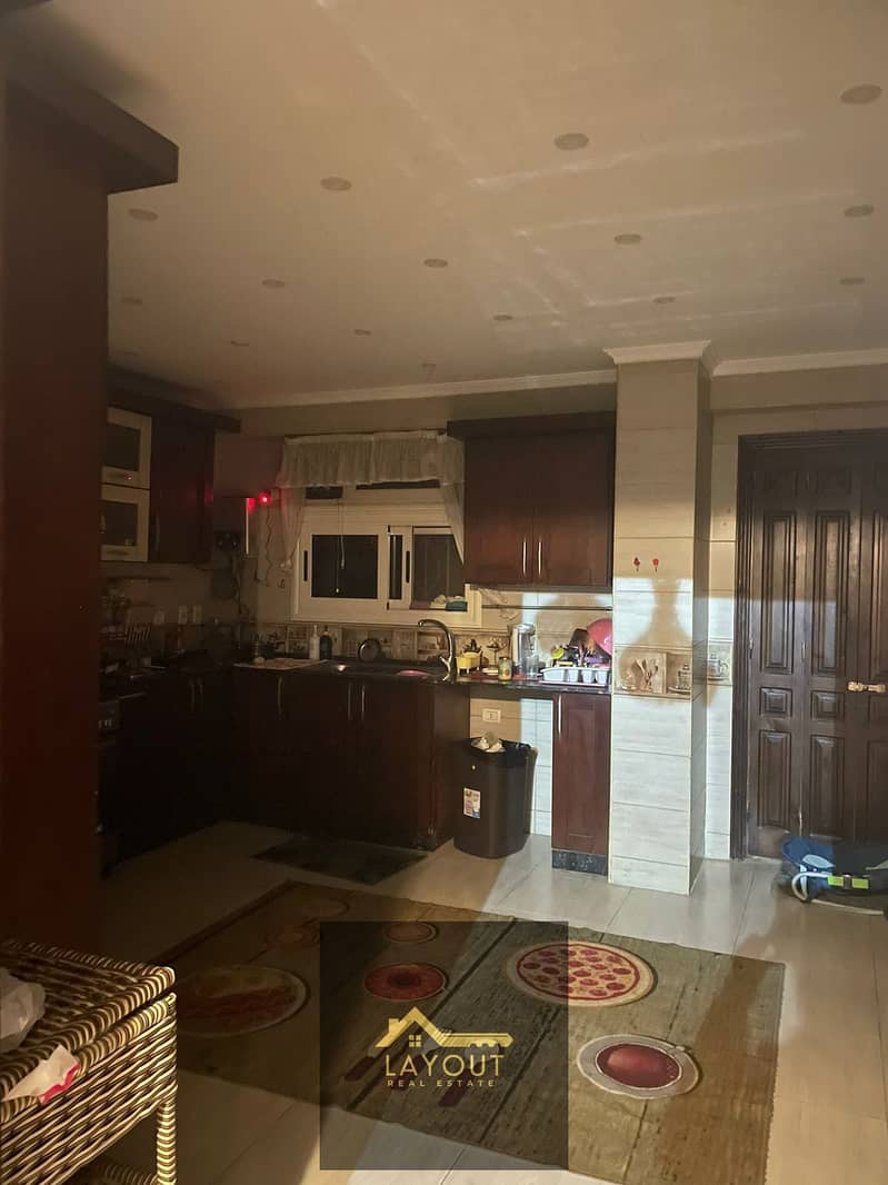 10 7f3a6f99-7476-401d-acc6-ee7ccdb1ca16. jpg