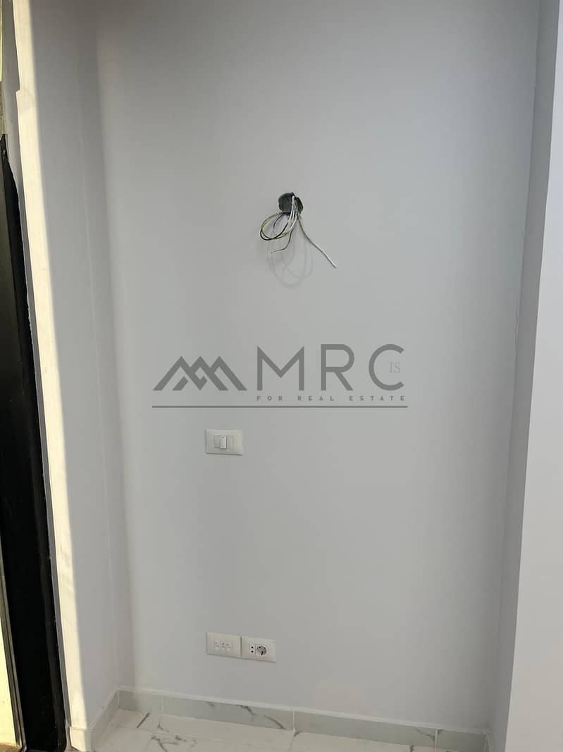 10 WhatsApp Image 2026-01-11 at 12.17. 58 PM (2). jpeg