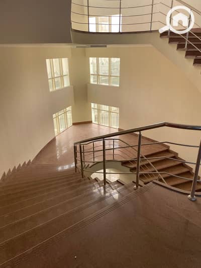 محلات تجارية  للايجار في الشيخ زايد، الجيزة - IMG-20251012-WA0236. jpg