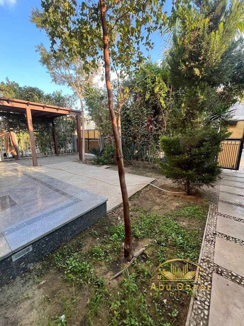 78c041ef-82cb-4a39-b636-0f6e24c78358. jpg 78c041ef-82cb-4a39-b636-0f6e24c78358. jpg