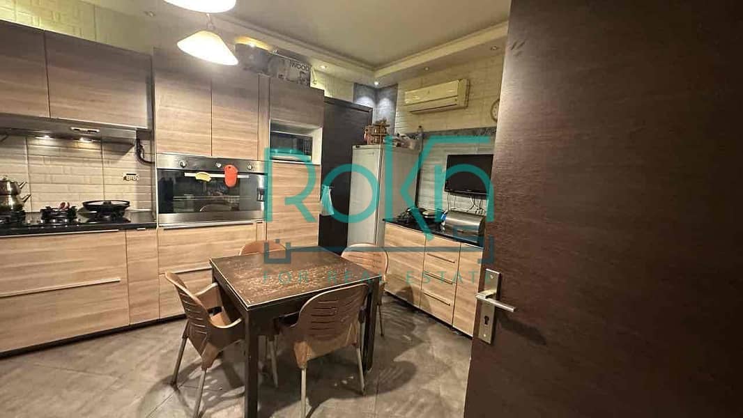 10 025fc048-842c-44a3-ac90-2eb7c4b4b8d5. jpg