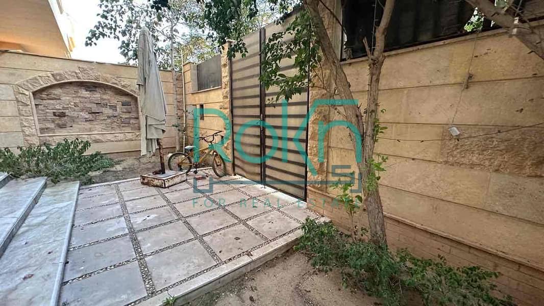 13 b414e486-e260-4b9e-8d1e-484987301821. jpg